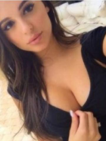 Лаура Учительница Реал фото 2