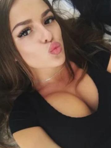 Лаура Учительница Реал фото 4